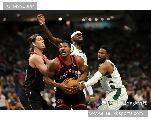 雄鹿与猛龙激战三场全场精彩录像回顾与分析